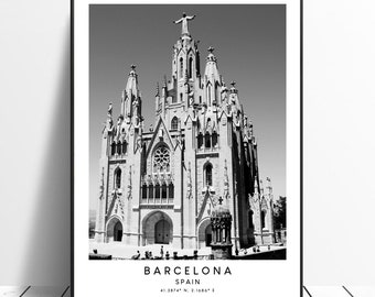 Barcelona Travel Print  Black and White Barcelona City Poster Minimalist Barcelona Wall Art Barcelona Poster Barcelona Wall Print Gift