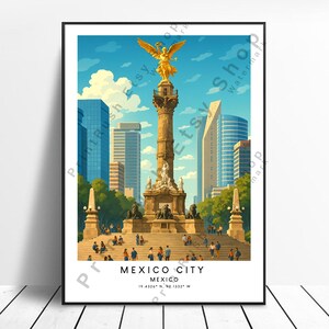 Può includere: Una stampa incorniciata di Città del Messico con il monumento dell'Angelo dell'Indipendenza. L'opera raffigura la statua dorata in cima a una colonna alta, circondata da edifici e cielo blu. Il testo "MEXICO CITY" e le coordinate sono in basso.