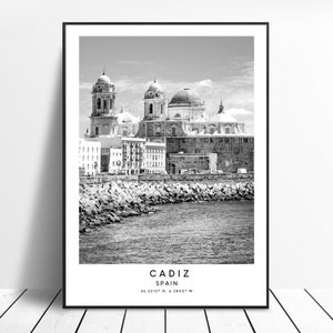 Cadiz Travel Print Black and White Cadiz Poster Cadiz Wall Art Cadiz Wall Print Minimalist Cadiz Spain Print Cadiz Gift Arta