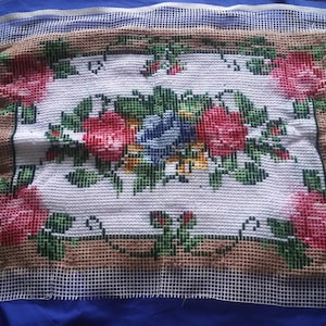 Roses Finished Latch Hook Rug