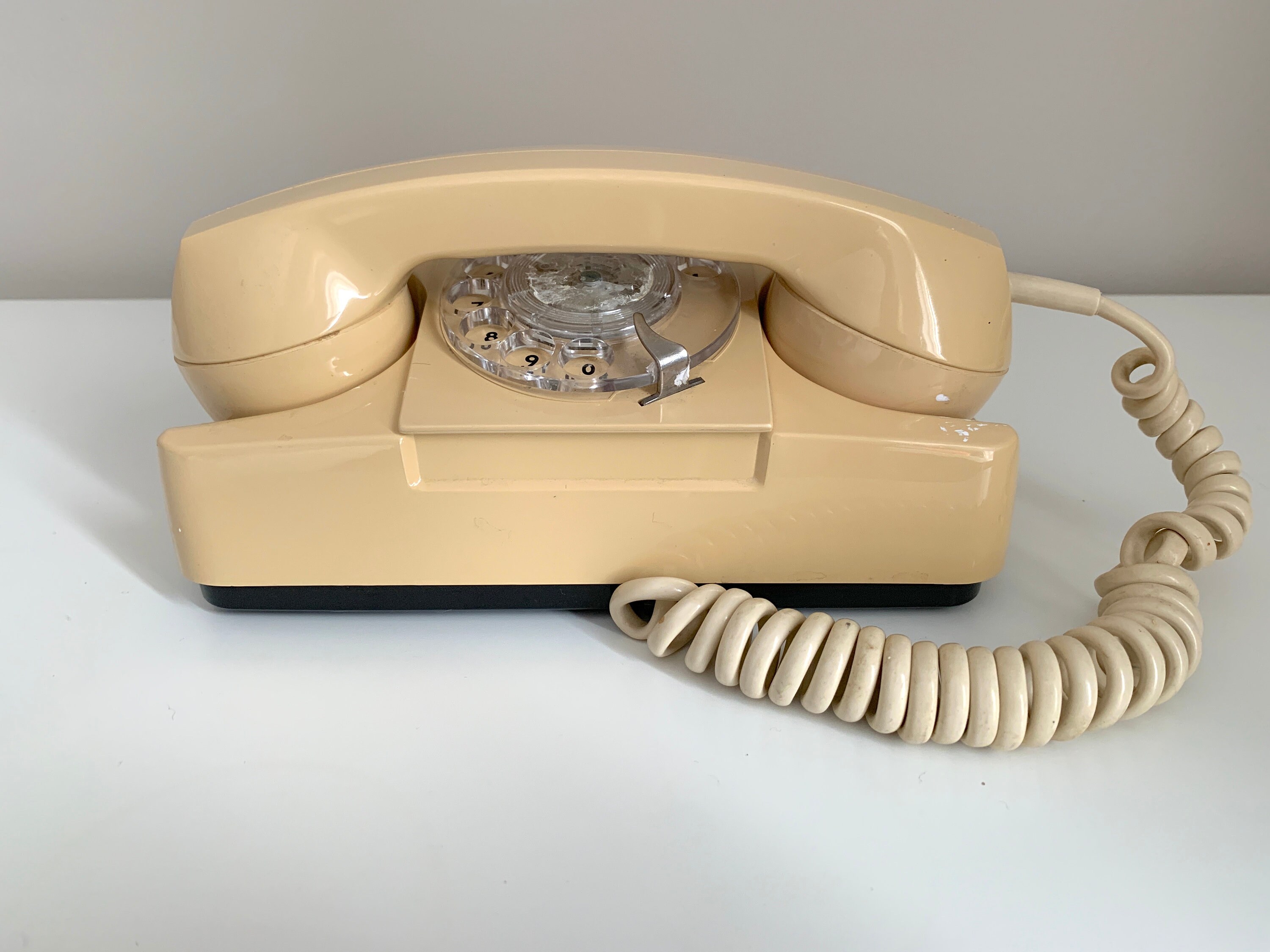 Vintage Rotary Dial Telephone C/M 500 1972 ITT Bell South Desktop Phone  Beige