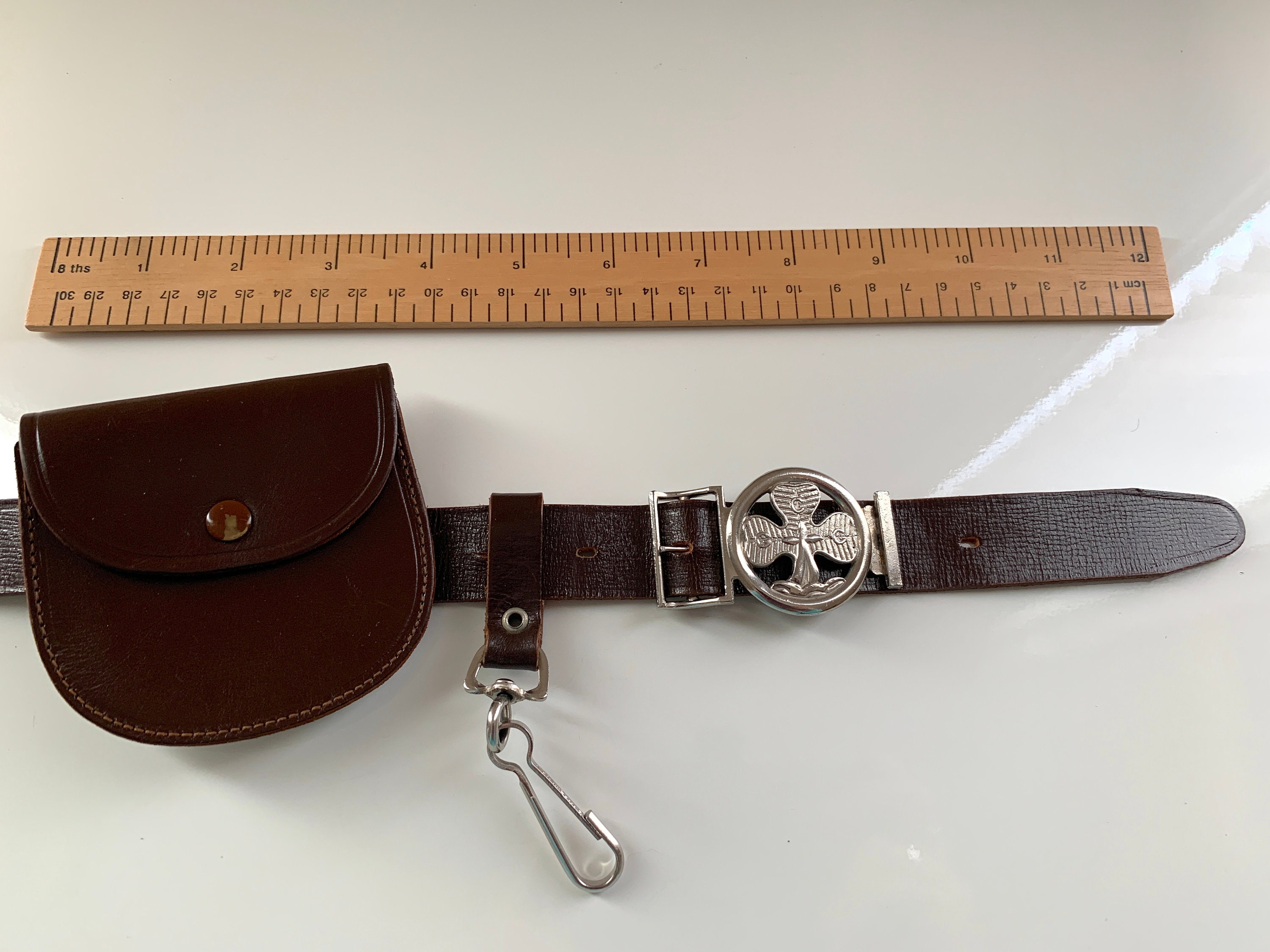 Girl Guide Belt, Vintage Brownie Leather Purse Buckle Belt Clip, 1960s