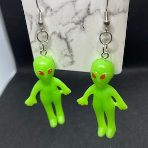 Alien earrings/ E.T earrings/extraterrestrial earrings