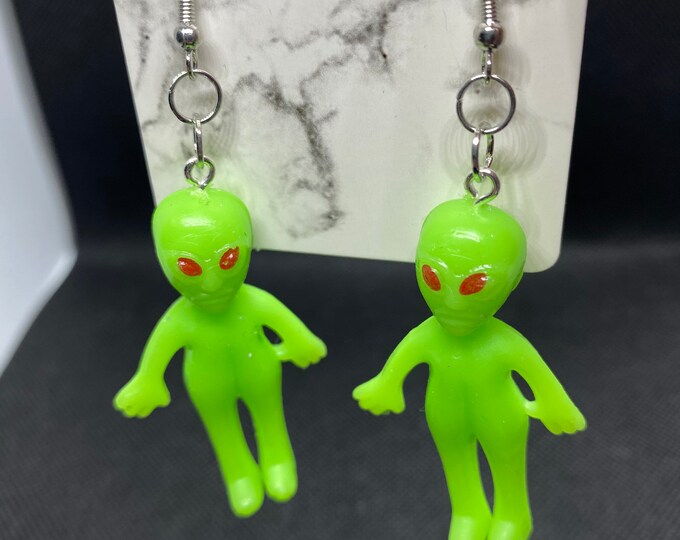 Alien earrings/ E.T earrings/extraterrestrial earrings