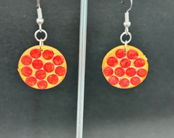 Pizza earrings, pepperoni pizza earrings, foodie earrings, restaurant earrings,mini brand earrings