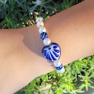 Talavera Poblana Charm Bracelet with Pearl beads| Handmade Bracelet| Mexican Talavera| Handmade bracelet| heart charms|Puffed Talavera Charm