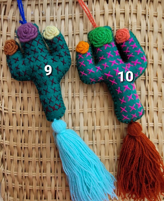 Cactus Tassel | Embroidered Cactus Tassel | Mexican Cactus | Colorful  Embroidered Cactus | Keychain | Ornaments | Decorations | Colgantes - Etsy