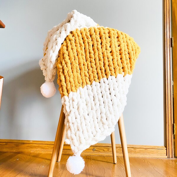 Custom Two-Tone Chunky Knit Fall Throw Blanket; Super Soft, Comfy throw;Christmas Gift for her;Christmas Gift;Yellow-Ivory Pattern Blanket