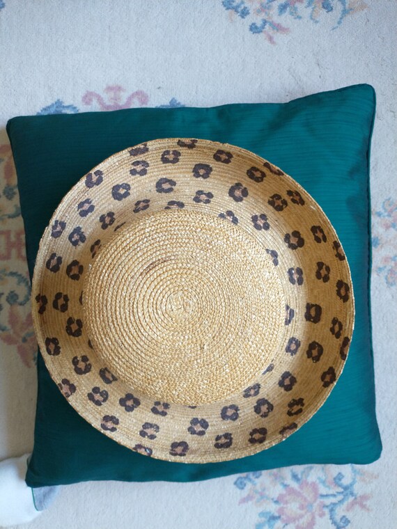 Ladies Straw Hat with flower design - image 2