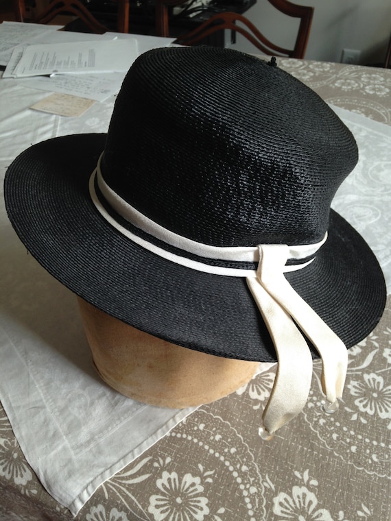 Vintage, black and white, ladies hat with ribbon … - image 2