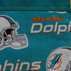 Miami Dolphins NFL Legends In History Fleece Blanket Quilt - Growkoc