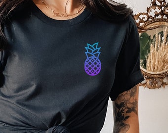 Pineapple Shirt, Shirts for Women, Graphic Tees, Foodie Shirt, Summer Shirt, Cute Pineapple T Shirt, Pineapple Lover, Gift for Her, Gifts