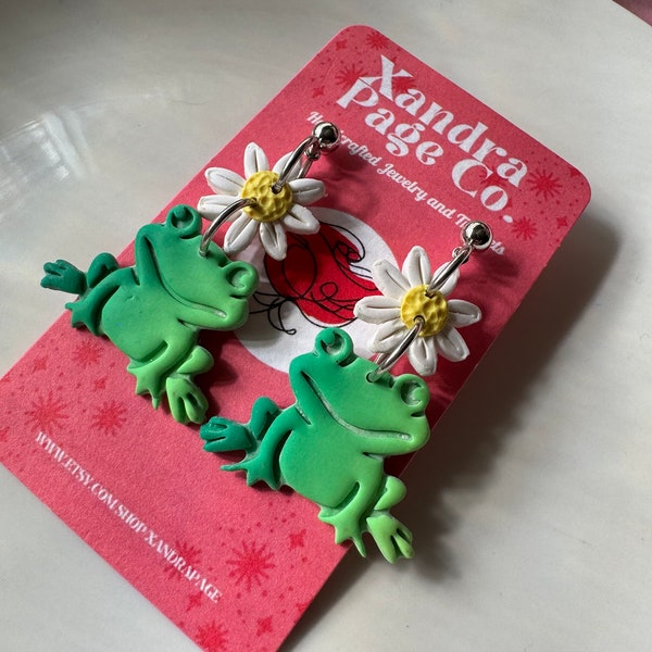 Frog & Daisy Earrings | spring earrings, floral earrings, Cute Bohemian aesthetic, unique jewelry, kawaii earrings, cute jewelry