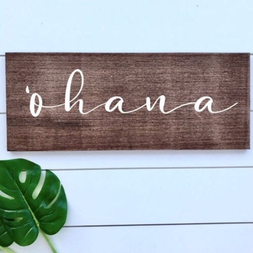 Family / Wooden Sign Wall Decor / Farmhouse Decor / Hawaiian Etsy