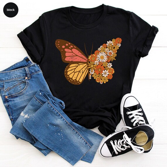 Aesthetic Butterfly Spring Shirt, Vintage Butterfly T Shirt, Flower Butterfly Graphic Tee For Women, Crewneck Retro Floral Butterfly Shirt