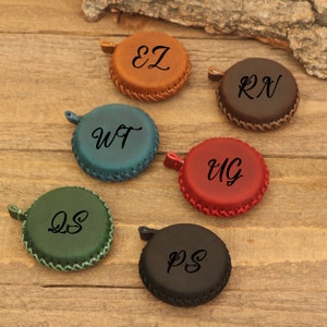 Handcrafted Leather Tape Measure, Circular Mini Tape Rule with Auto-Retract, Gift for Craftsmen, DIY Lovers, Building Workers