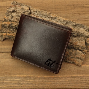 Portefeuille en cuir personnalisé, portefeuille à rabat RFID, porte-cartes personnalisé, cadeau d'anniversaire, cadeau d'anniversaire, cadeau pour maman, papa, mari