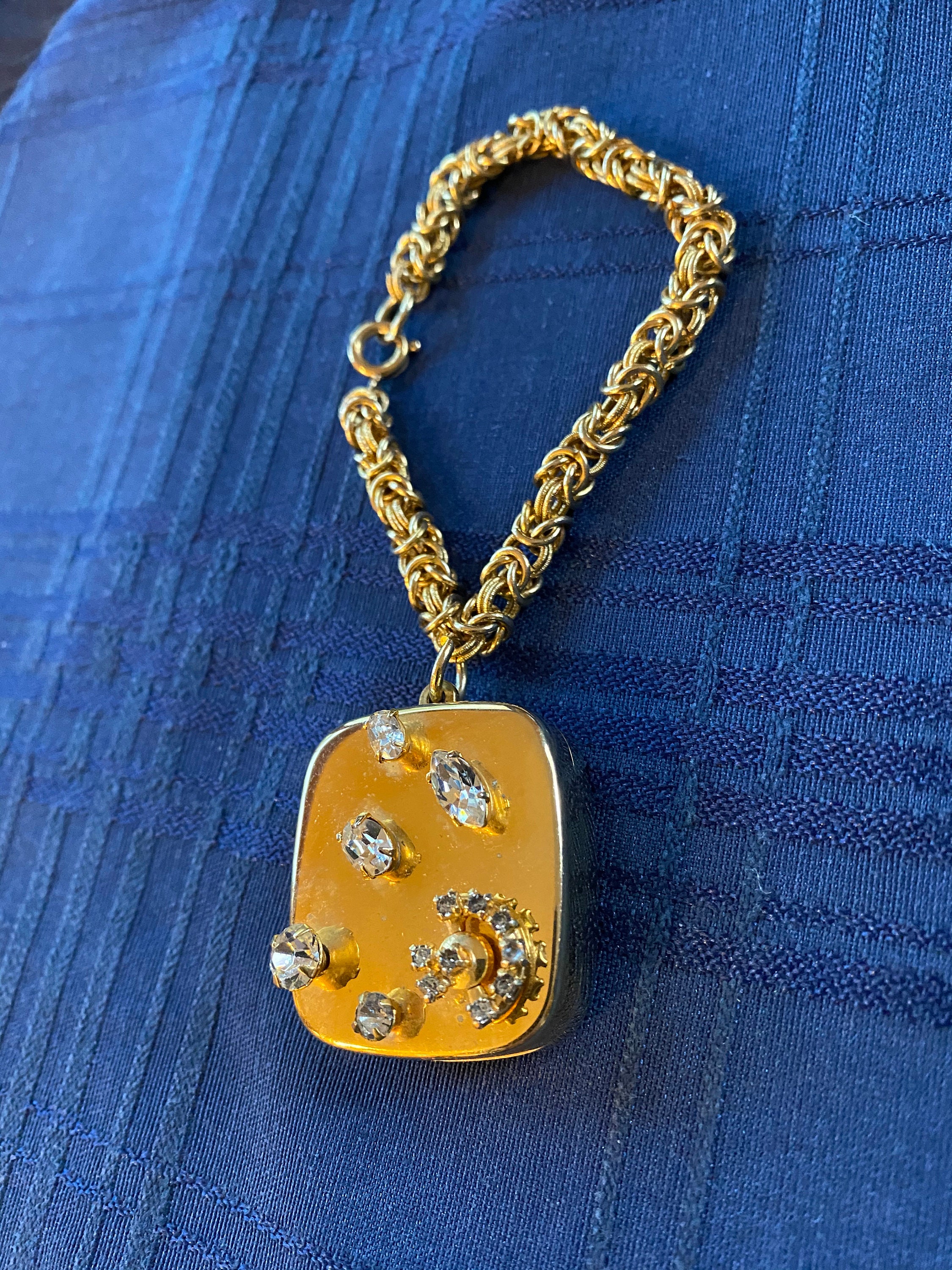 Vintage Miniature Music Box Bracelet Plays Yellow Rose of Etsy.de