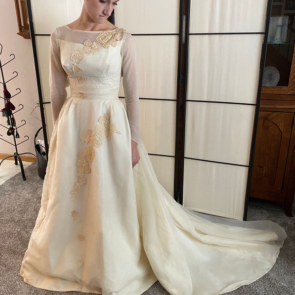 Simply Elegant 1940's Wedding Dress Ivory with an Illusion Neckline, Train and Applique