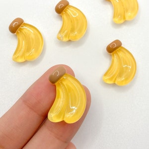 Banana Candy Decoden Cabochon Charms, Résine Fake Food Fruit Jelly Charm for Slime Add Ins, Phone Case Charm, DIY Slime Supplies | 23mmx14mm