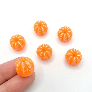3D Peeled Orange Decoden Cabochon Charms, Resin Food Charm für Slime, Handytasche Charm, Fake Food Add Ins, DIY Slime Zubehör | 10mmx10mm