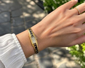Vintage Hebe Swiss Made Gold Tone Black Enamel Floral Bangle Style Manual Wind Women’s Watch