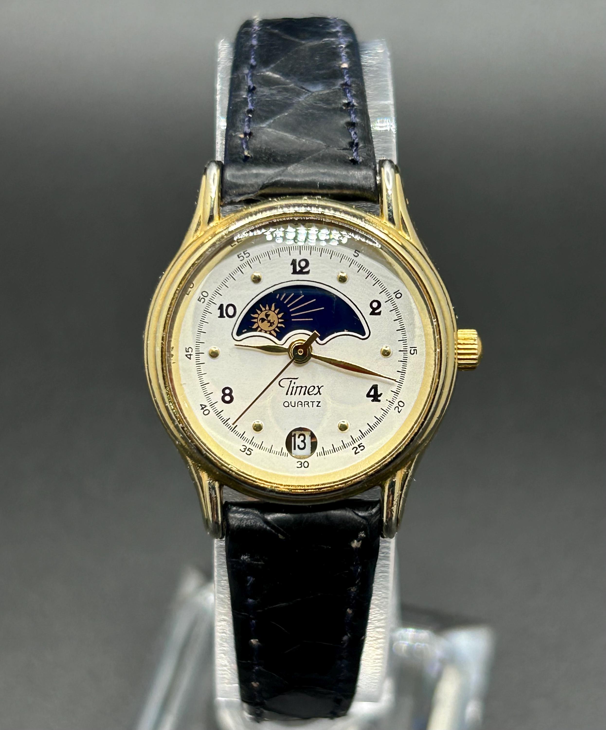 Vintage 1976 Timex Gold Tone Women\'s Quartz Watch Black Leather Band 18mm Vintage Womens Watch Gold Tone Timex Electric 1976 on Blue  main image 4