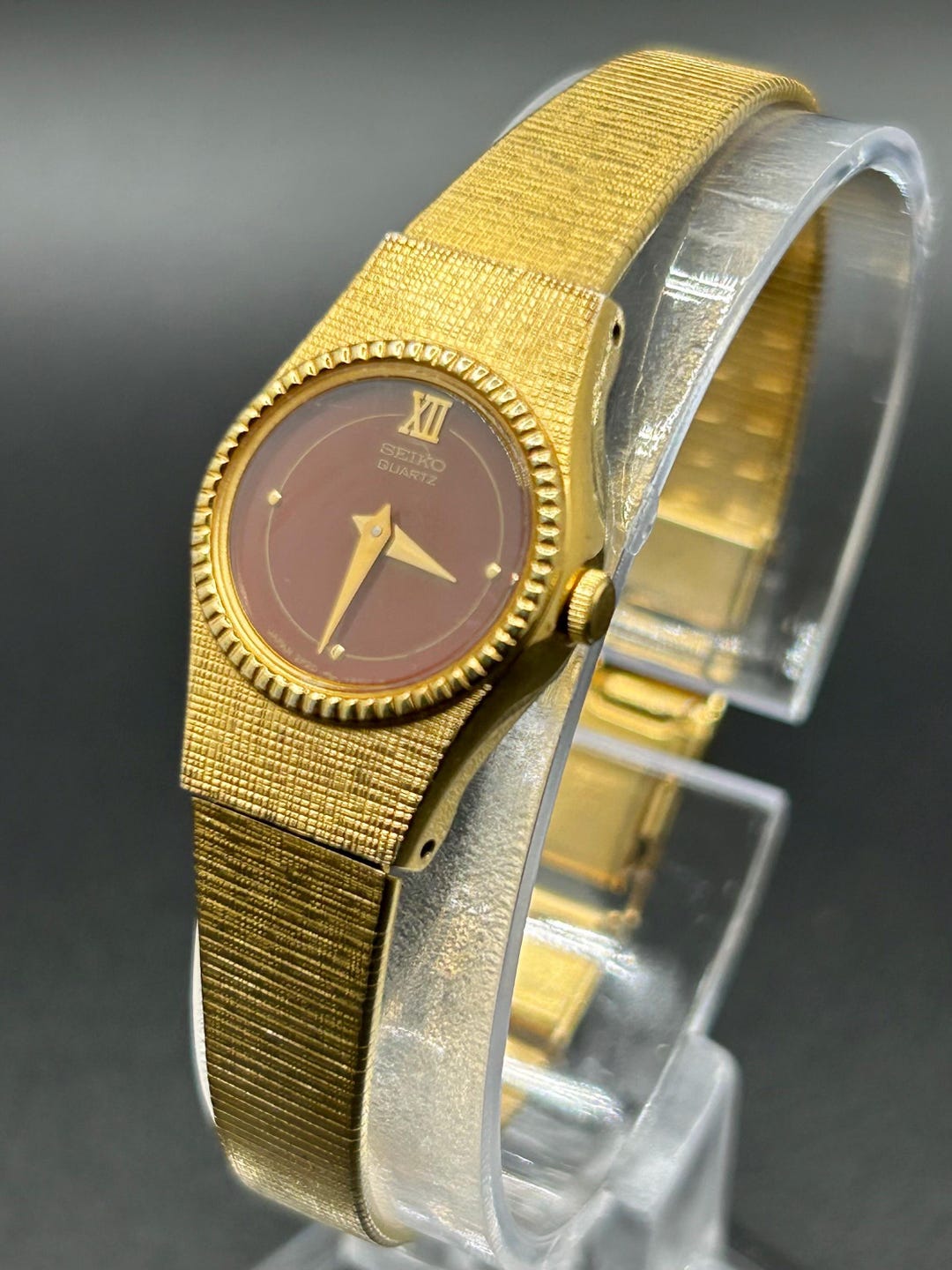 【電池交換済】SEIKO 2P20 ゴールド 稼働 ブレスウォッチ レディース Vintage Dainty Seiko 2P20-0330 Gold Tone Bracelet Watch With