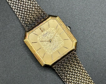 Vintage Seiko Lassale Tank 80s Gold Ivory Dial Integrated Bracelet