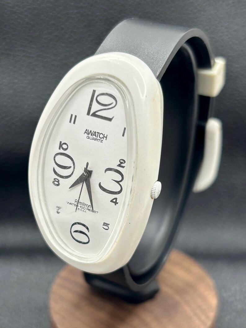 Amitron Roxy Watch Vintage Armitron Awatch Oval Dial Unisex Quartz Watch - Etsy