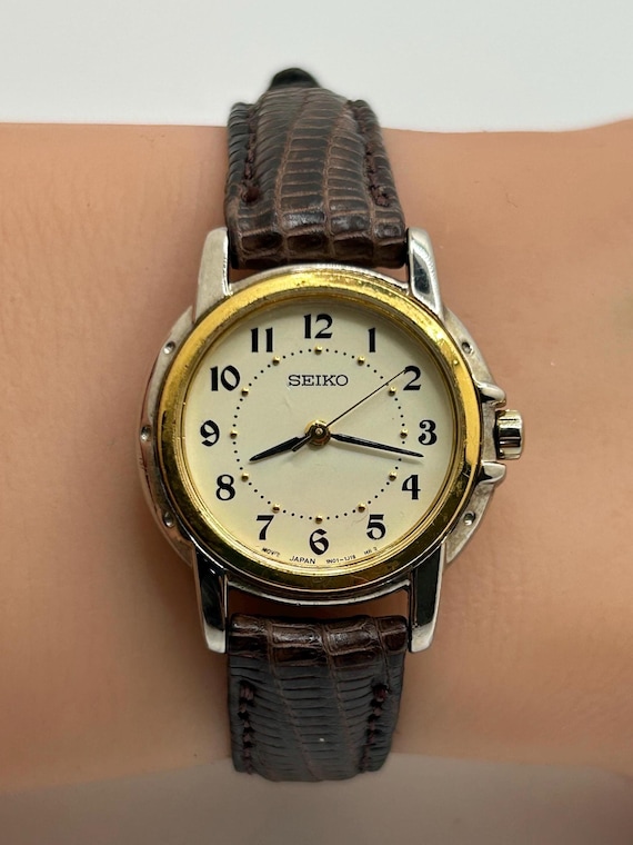Vintage Seiko Women display picture 1