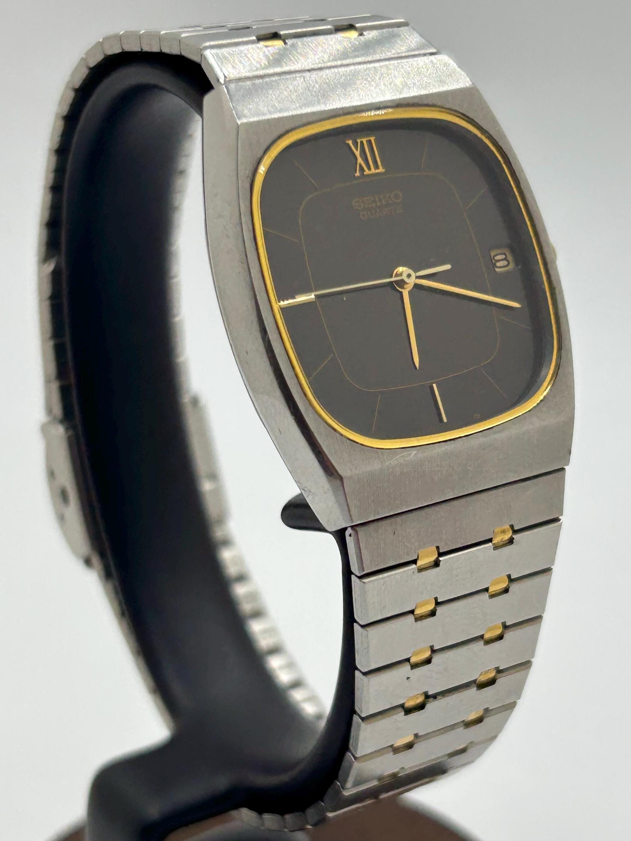 ヒデ Vintage Seiko 6532-5109 Black Dial Men's Dress Quartz Watch With