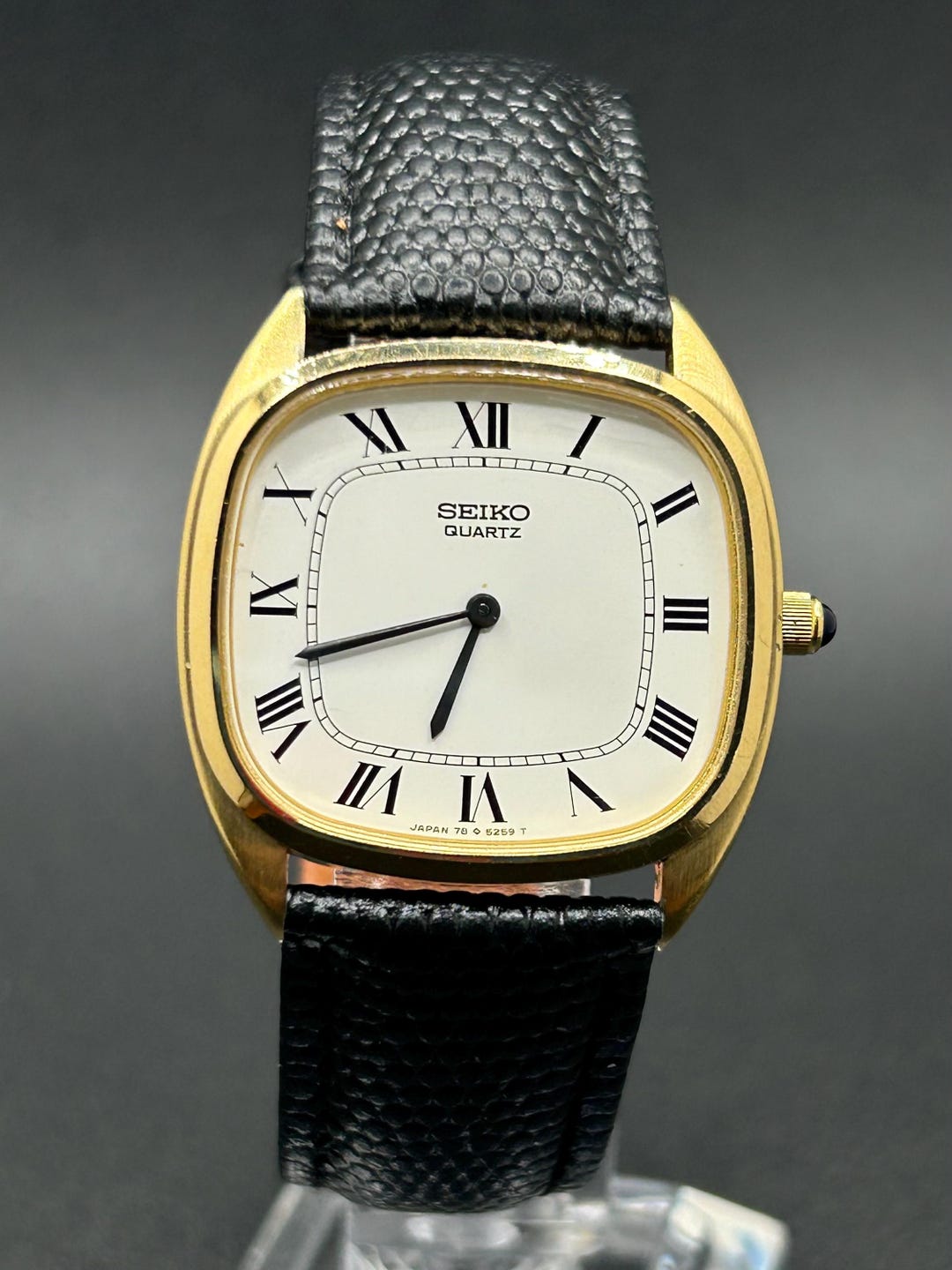 SEIKO 　VINTAGE　セイコー　置時計 Vintage 1970s Seiko Quartz 7800-5259 TV Style Cushion Case, White