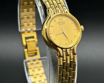 Vintage 90s Ladies Seiko Gold Plated Watch With Diamonds - Etsy display picture 2