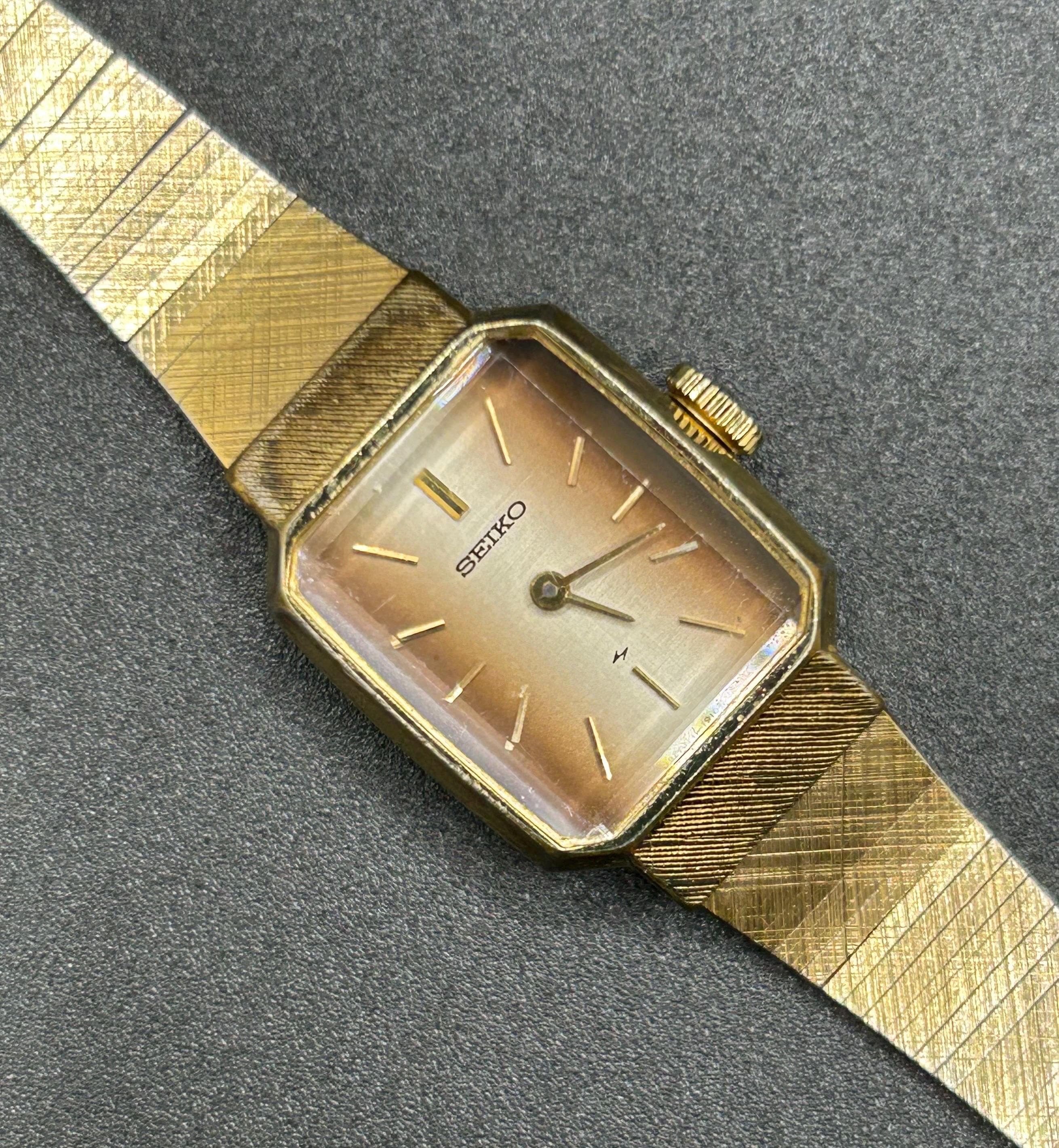 Vintage Seiko Ladies Gold Tone Watch 11-5130 Manual Wind Bark Texture Bracelet Manual Woman Wind Watch Seiko - Etsy main image 2