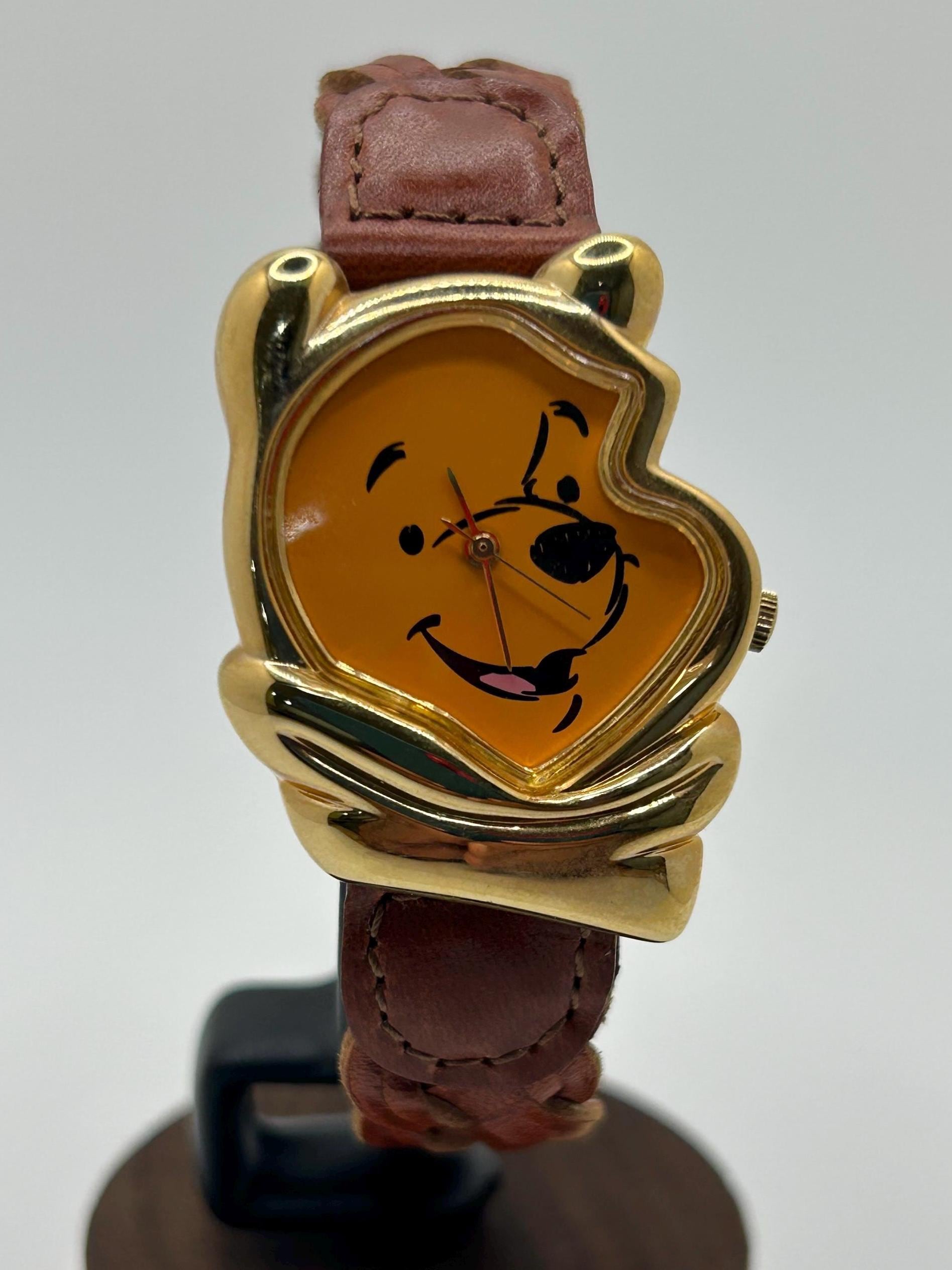 Disney Pooh Vintage Timex with Gold Accent Vintage Disney x Timex Snow White & The Seven | Mercari main image 3