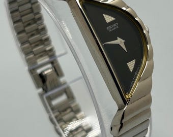 Reloj de cuarzo vintage Seiko Asymmetric Half Moon 1F20-5D59 para mujer, esfera negra, pulsera de acero inoxidable
