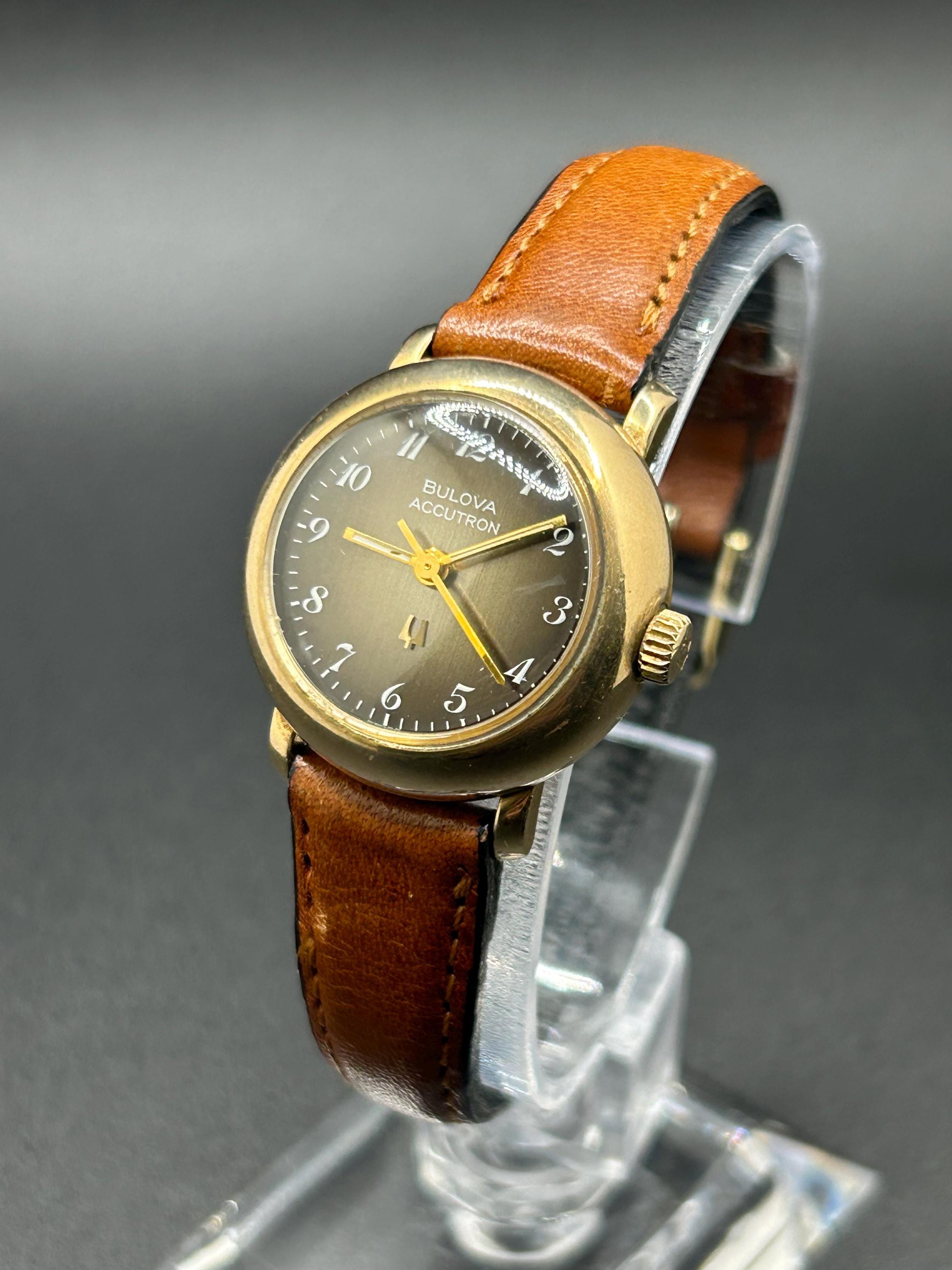Bulova Accutron Vintage - Etsy display picture 2