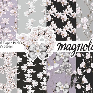 Op de afbeelding: Digitaal papierpakket met 8 bloemmotieven met witte magnolia-bloesems op verschillende achtergronden, waaronder zwart, grijs en paars. De tekst "magnolia" is in een decoratief lettertype bovenaan de afbeelding geschreven.