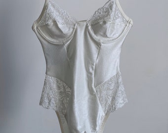 MALIZIA by LA PERLA Lace Thong SLOPESLIP Size 2(IT) USA S