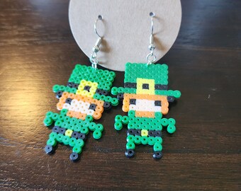 Pendientes Mini Perler Bead del Día de San Patricio