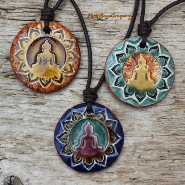 Collier Bouddha en céramique : vegan - hypoallergénique - fait main - matière 100% naturelle - NECLAYS