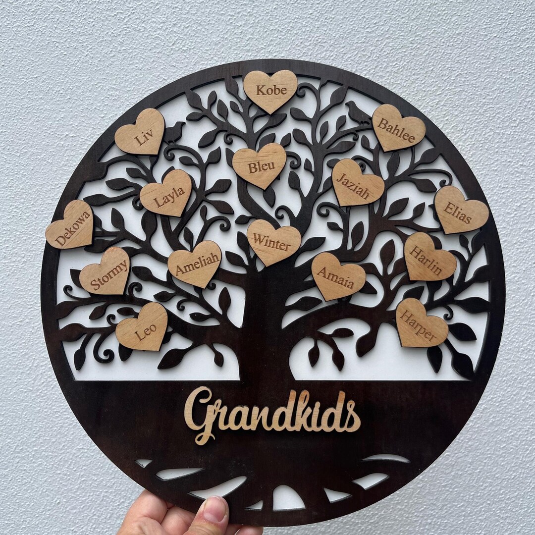 Personalized Wooden Family Tree with Engraved Hearts - Mother's Day ...