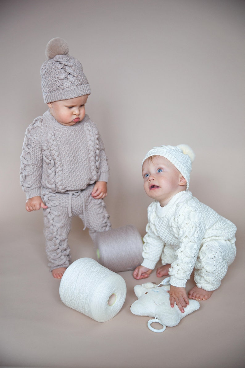 Sitter baby suit Baby girl suit Knitted baby suit Wool baby set Baby girl set Knitted baby set Wool baby hat Baby sweater image 7