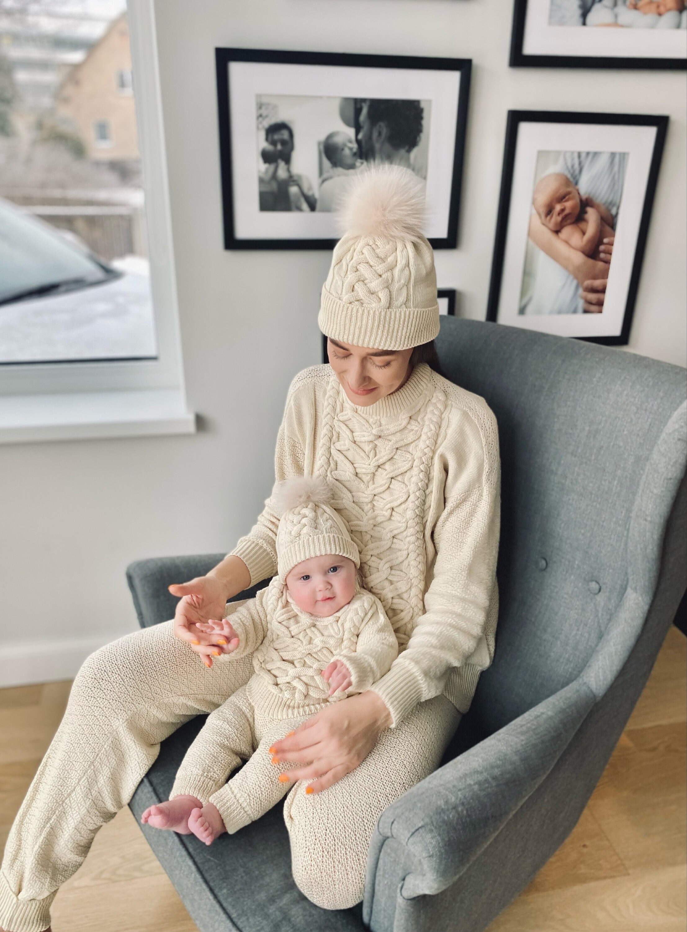 Costume Tricoté Pour Bébé Fille - Taille 6-9 Mois - Neuf Sans étiquettes