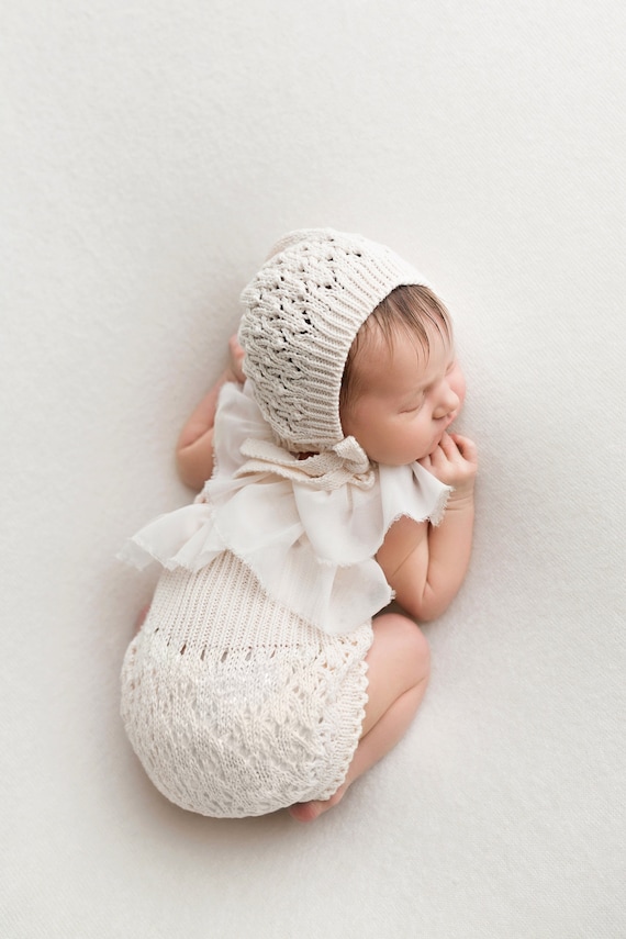 Robe au crochet fait main 3 mois : accessoires-bebe par passetempscrochet