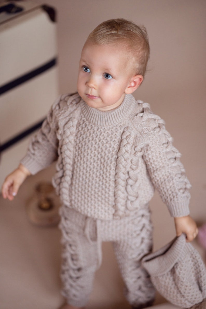 Sitter baby suit Baby girl suit Knitted baby suit Wool baby set Baby girl set Knitted baby set Wool baby hat Baby sweater image 3