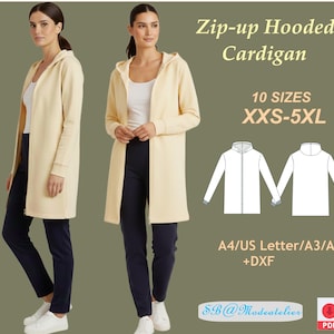 Peut inclure: Une femme porte un long cardigan à capuche zippé de couleur jaune clair. Le cardigan est associé à un pantalon bleu marine et à des baskets blanches. L'image comprend également un schéma de patron et le texte "Zip-up Hooded Cardigan" et "10 tailles XXS-5XL."