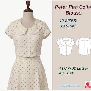 Puede incluir: Un conjunto de blusa y falda con cuello Peter Pan de color crema con lunares grises. La blusa tiene mangas cortas y una botonadura frontal. La imagen también incluye el texto "Peter Pan Collar Blouse" y "10 SIZES: XXS-5XL".