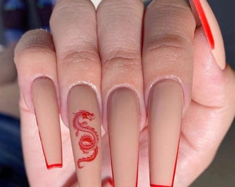 Featured image of post Ballerina Nails Coffin Red French Tip Acrylic Nails : They&#039;re called ballerina nails or coffin nails because the shape resembles both a coffin and a ballerina&#039;s slipper.